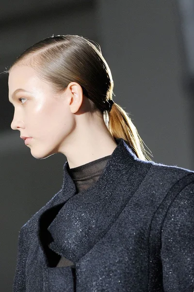 Look 11